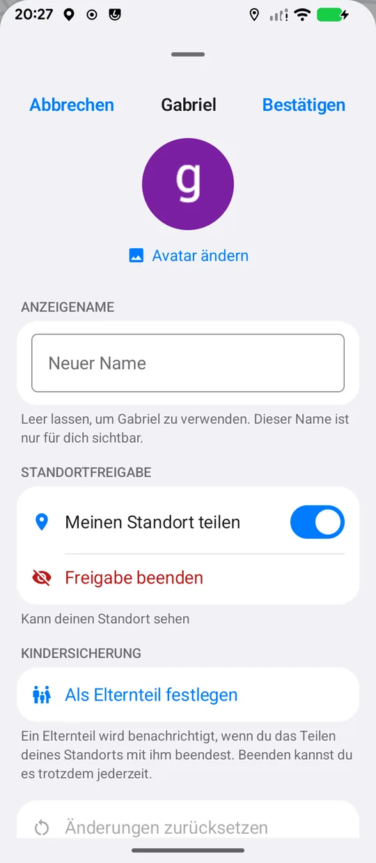 Personenkarte: Avatar ändern, Feld Anzeigename, Schalter Meinen Standort teilen, Freigabe beenden, Als Elternteil festlegen und Änderungen zurücksetzen