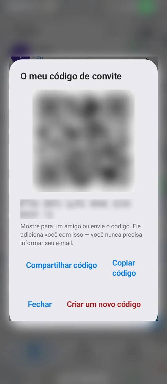 Tela Meu código de convite: código QR e código em texto (desfocados nesta imagem), com Compartilhar código, Copiar código e Criar um novo código